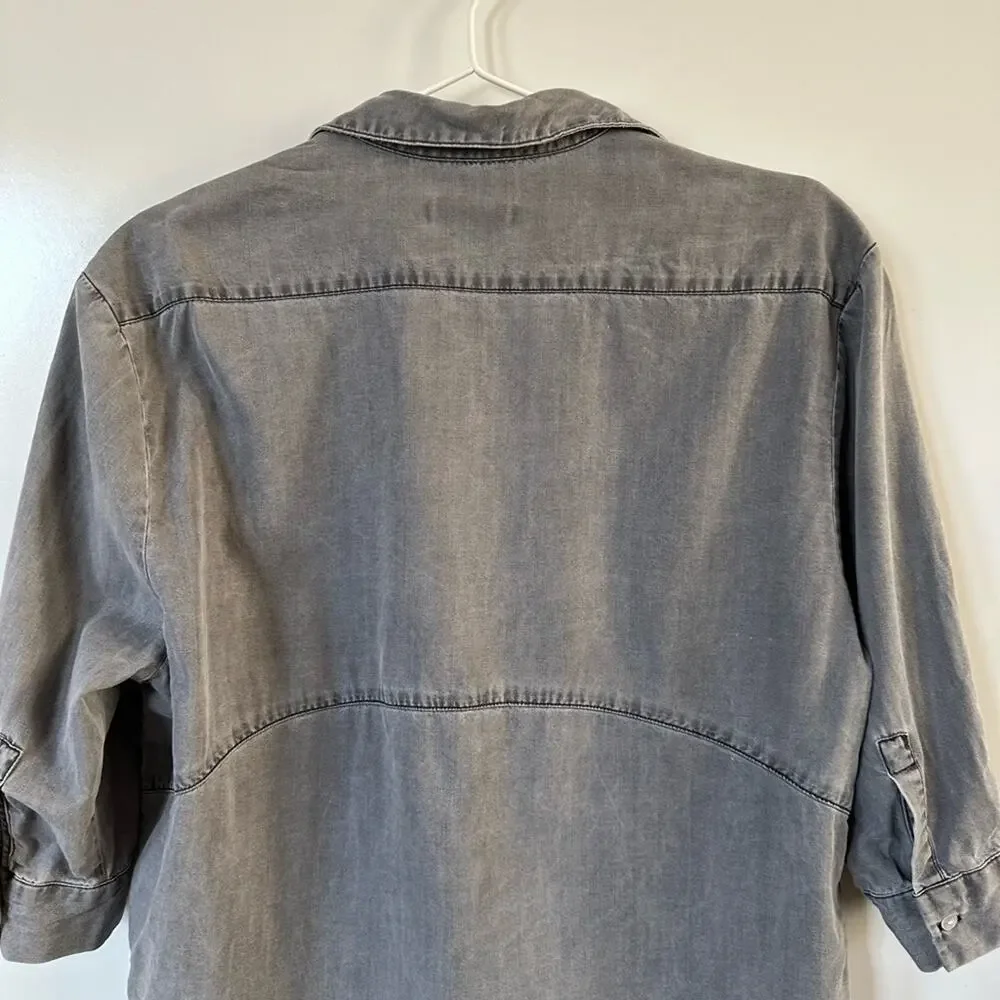 Zara Washed Charcoal Gray V-Neck Button-Tab Blouse - Picture 9 of 13